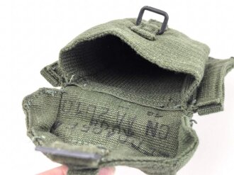 Großbritannien ?, 1956 dated pistol ammunition  pouch