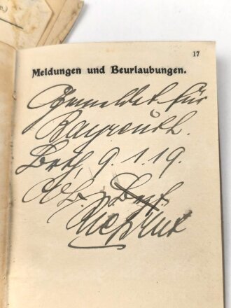 Bayern, Militärpaß , Diensteintritt am 23.6.15 bei Pionier Park Komp. 10. Frankreichfeldzug, Eisernes Kreuz 2. Klasse 1918. In defekter Hülle.