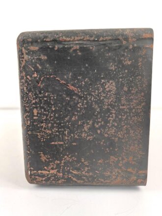 Funksprechgerät f ( Fusprech f. ) datiert 1944. Bordfunkgerät in Panzerspähwagen. Originallack,mit zugehörigem Gehäusedeckel,  ungereinigtes Stück, Funktion nicht geprüft