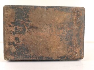 Funksprechgerät f ( Fusprech f. ) datiert 1944. Bordfunkgerät in Panzerspähwagen. Originallack,mit zugehörigem Gehäusedeckel,  ungereinigtes Stück, Funktion nicht geprüft