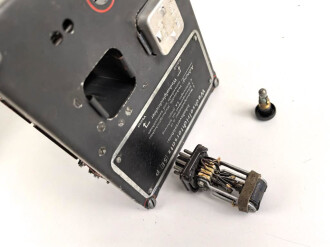 Wechselrichtersatz p " WS( SE)  p datiert 1944, verwendet für Funksprechgeräte a, d und f. Ungereinigtes Stück, Funktion nicht geprüft