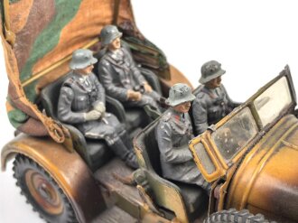 Wehrmachts Fahrzeug mit 4 Luftwaffensoldaten. Blechspielzeug der Firma Lineol . In gutem Gesamtzustand, ungereinigtes Stück