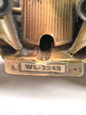 Wehrmachts Fahrzeug mit 4 Luftwaffensoldaten. Blechspielzeug der Firma Lineol . In gutem Gesamtzustand, ungereinigtes Stück