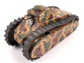 Panzer in Tarnfarbe. Blechspielzeug vermutlich der Firma Tippco. Uhrwerk läuft, die Gummiketten zum Teil geklebt. Ohne Schlüssel