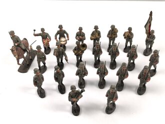 1. Weltkrieg, 23 feldgraue Massefiguren aus der 10cm...