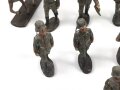 1. Weltkrieg, 23 feldgraue Massefiguren aus der 10cm Serie der Firma Elastolin. Alle original bemalt, jeweils ungereinigt