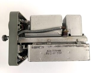 Tornisterfunkgerät " Ukw.E.f" datiert 1941. Originallack, ungereinigtes Stück, Funktion nicht geprüft