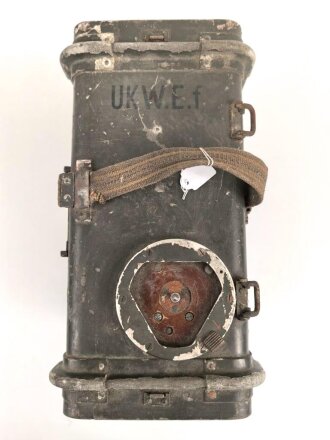 Tornisterfunkgerät " Ukw.E.f" datiert 1941. Origiunallack, ungereinigtes Stück, Funktion nicht geprüft