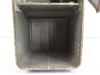 Tornisterfunkgerät " Ukw.E.f" datiert 1941. Origiunallack, ungereinigtes Stück, Funktion nicht geprüft