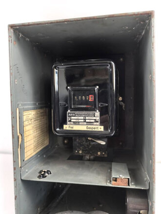 Wechselstromzähler "J6" Wehrmacht, datiert...