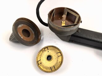 1. Weltkrieg, Feldfernsprecher 16. Guter Gesamtzustand, ungereinigt, Funktion nicht geprüft, die Kurbel fehlt