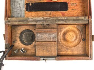 1. Weltkrieg, Feldfernsprecher 16. Guter Gesamtzustand, ungereinigt, Funktion nicht geprüft, die Kurbel fehlt