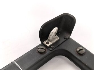 Luftwaffe, Aufhängerahmen RE 10 k, Ln 28046-1, für Empfänger Kurzwelle E10k vom Fu G10. Originallack, guter Zustand
