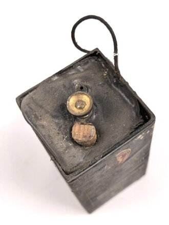 1.Weltkrieg, Feldelement für zum Beispiel Feldfernsprecher 16. Ungereinigt, KEIN VERSAND NACH ÜBERSEE