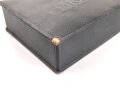 1. Weltkrieg, patriotische Aufbewahrungsschachtel "Feldpost Grüße" Maße 15 x 22 x 5,5cm