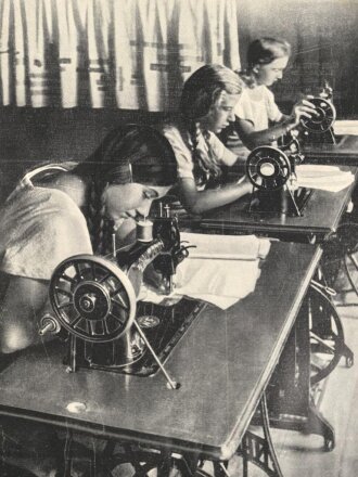 "Wir Mädel - Sport und Kameradschaft Fröhlichkeit und ernstes Wissen" 5 Folge, 476 Seiten, DIN A4