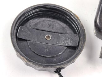 8,8cm Flak, Anschlussdose aus brauner Preßmasse in sehr gutem Zustand, L38018, Hersteller gdr