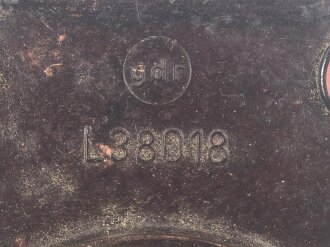 8,8cm Flak, Anschlussdose aus brauner Preßmasse in sehr gutem Zustand, L38018, Hersteller gdr