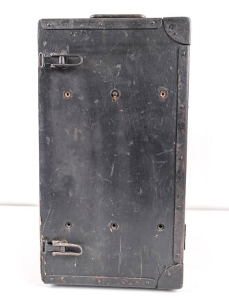 Gehäuse zum Wehrmacht Rundfunkempfänger WR 1/p. Originallack, guter Gesamtzustand