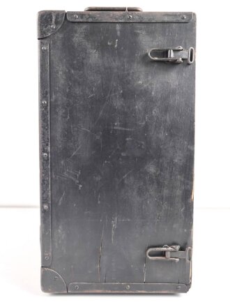 Gehäuse zum Wehrmacht Rundfunkempfänger WR 1/p. Originallack, guter Gesamtzustand