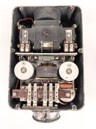 Einankerumformer Umformersatz E.U.a2 datiert 1942, Für Stromversorgung in Wehrmacht Panzerfahrzeugen ( Fu 5 radio sets mit Ukw.E.e ) Originallack, Funktion nicht geprüft