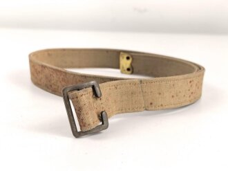 British 1940 dated canvas strap, 25mm high, total lengh 78cm