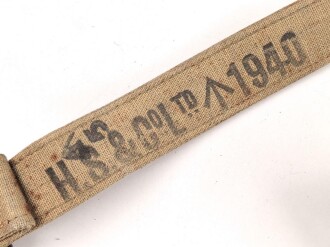 British 1940 dated canvas strap, 25mm high, total lengh 78cm