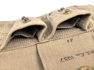 British 1952 dated belt with ammunition pouches, very good condition