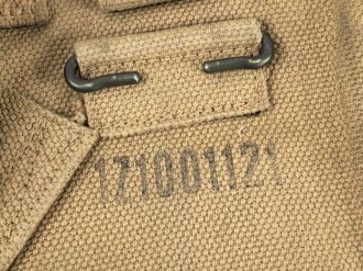 British, web pouch for radio equipment ?, undated