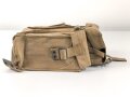 British, web pouch for radio equipment ?, undated