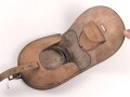British 1944 dated leather horse shoe pouch