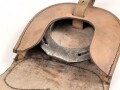 British 1944 dated leather horse shoe pouch