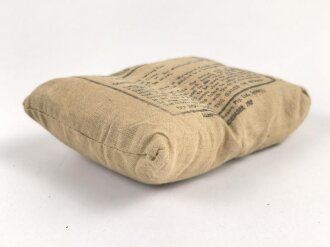 Australien, 1942 dated "First field dressing"