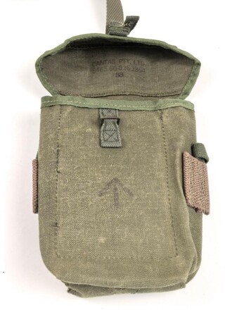 Australien, 1988 dated ammunition pouch