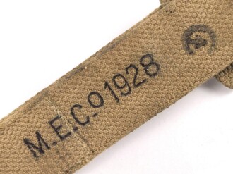 British Pattern 1925 bayonet frog, dated 1928