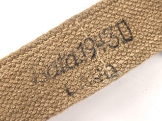 British Pattern 1937 bayonet frog, dated 1943