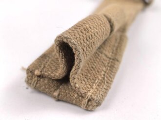 British Pattern 1937 bayonet frog, dated 1943