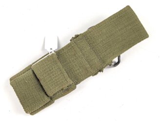 British ? Pattern 1908 / ?  bayonet frog