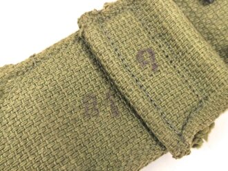 British ? Pattern 1908 / ?  bayonet frog