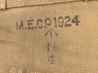 British Naval Pattern 1919 Pistol holster, dated 1924. Good condition