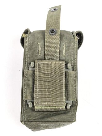 Canada,  modern ammo pouch for two 20rd magazines. Used