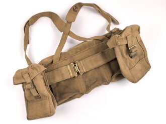 British Pattern 37 ammo pouch set. Most likely Italian...
