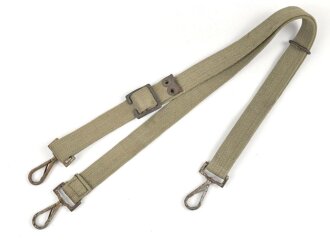 British style carrying strap, unknown use. Total lengh 71cm