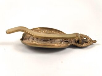 British 7th Queens own Hussars badge 44mm