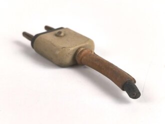 Zweipoliger Stecker Wehrmacht, sandfarbener Originallack