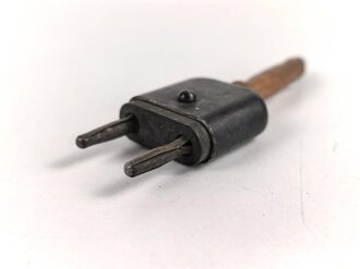 Zweipoliger Stecker  Wehrmacht, Originallack