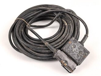 Anschlusskabel zum Brustmikrofon 33 der Wehrmacht ( oder Verlängerungskabel für Feldfernsprecher 33 und Flak Abfrage) . Datiert 1943 / 44, Ungereinigt, Funktion nicht geprüft