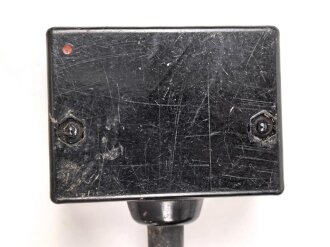 Anschlusskabel zum Brustmikrofon 33 der Wehrmacht ( oder Verlängerungskabel für Feldfernsprecher 33 und Flak Abfrage) . Datiert 1943 / 44, Ungereinigt, Funktion nicht geprüft