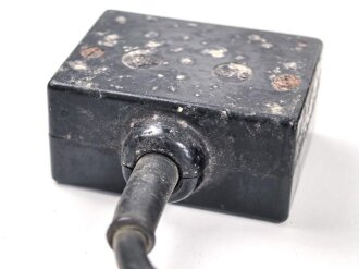 Anschlusskabel zum Brustmikrofon 33 der Wehrmacht ( oder Verlängerungskabel für Feldfernsprecher 33 und Flak Abfrage) . Datiert 1943 / 44, Ungereinigt, Funktion nicht geprüft