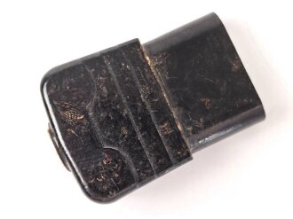 Steckverbindung Wehrmacht aus dunkelbrauner Preßmasse. Max Breite 37mm